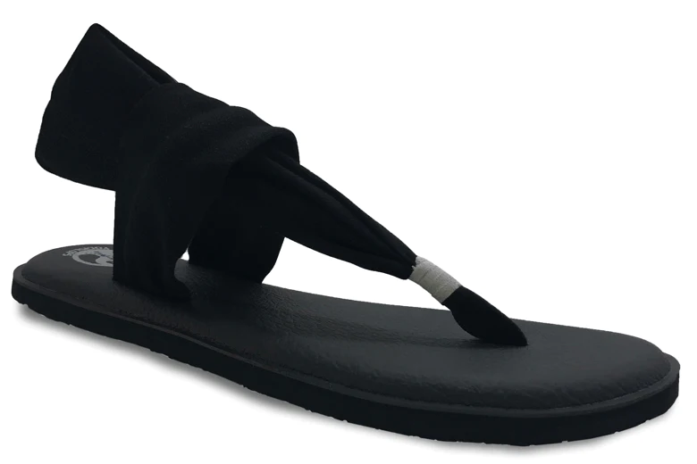 Yogislops Lil Black Facing Right